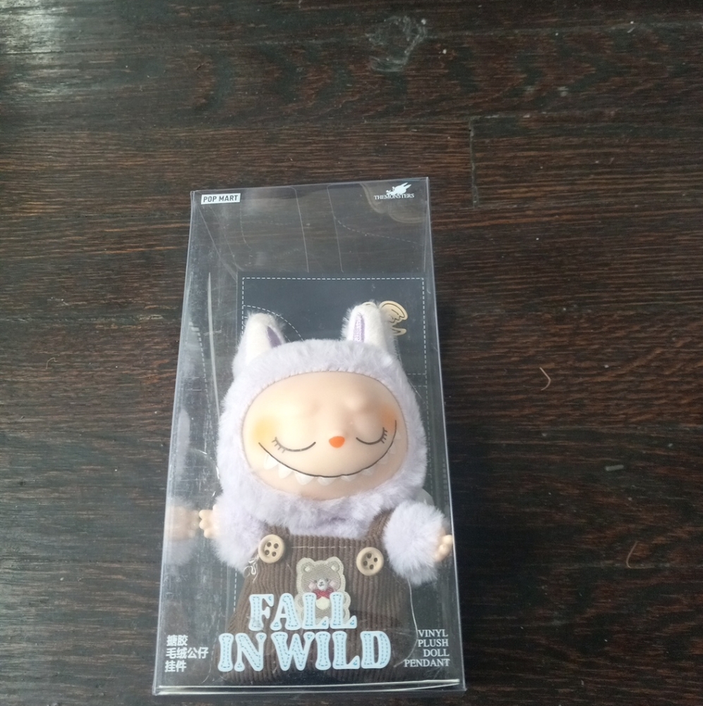 AUTHENTIC THE MONSTERS LABUBU FALL IN WILD SERIES Vinyl Plush Doll Pendant RARE.